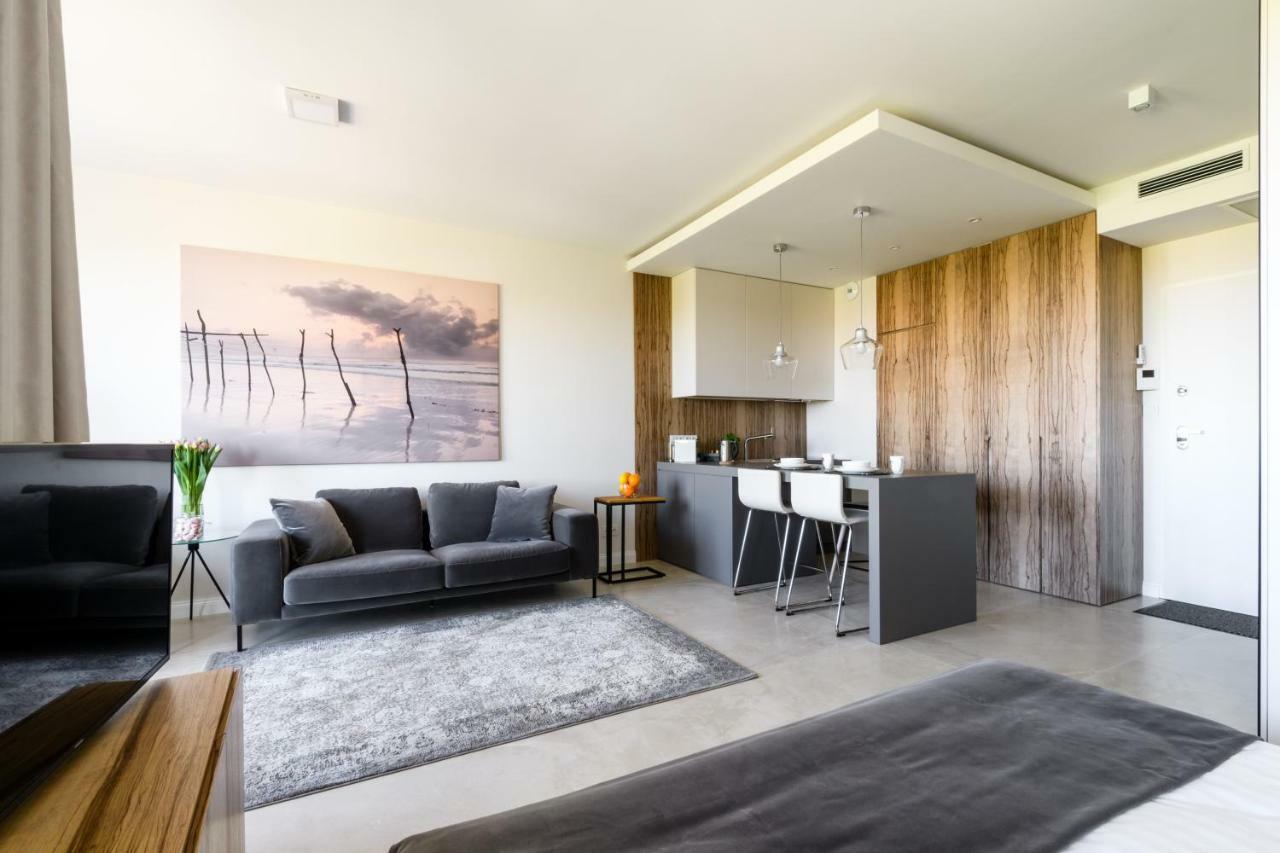 Luxlux Apartments Afara Варшава Екстер'єр фото
