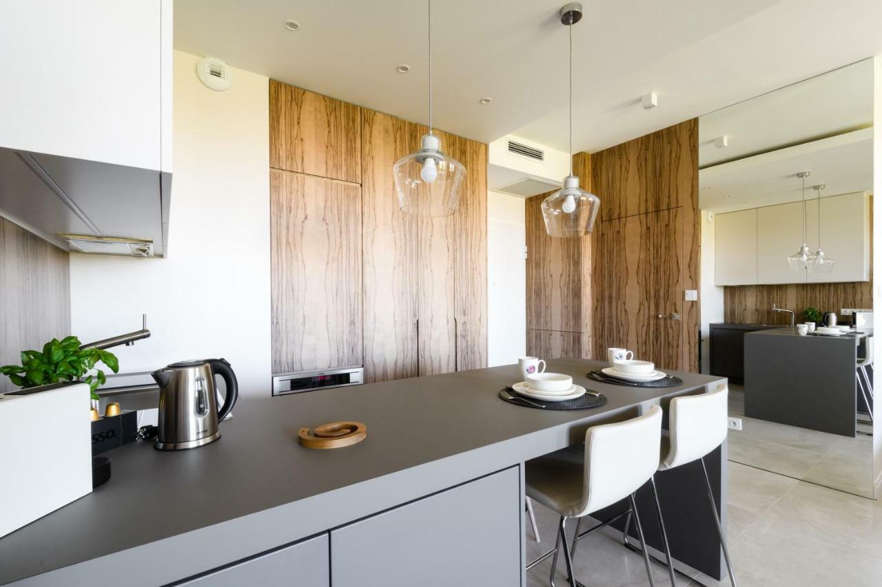 Luxlux Apartments Afara Варшава Екстер'єр фото